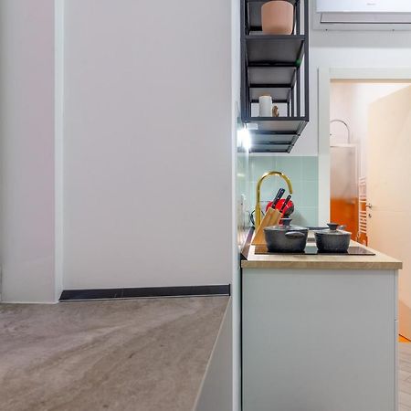 טריאסטה Lovely And Tiny Pied-A-Terre In The City Center מראה חיצוני תמונה